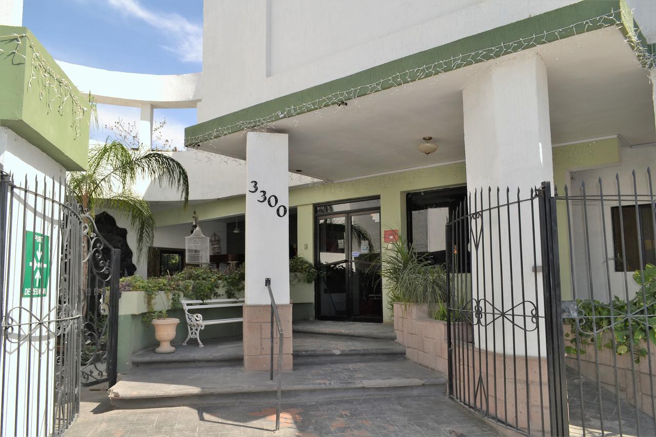 Hotel Laguna Inn Torreón Exteriör bild